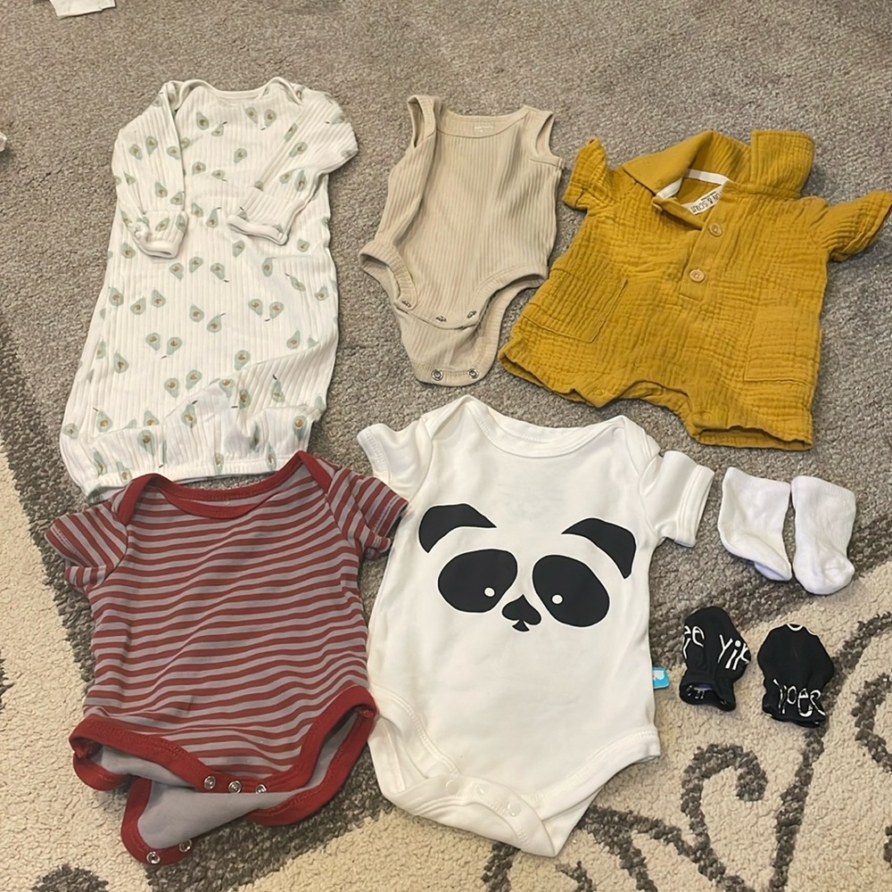 0-3 month onesies